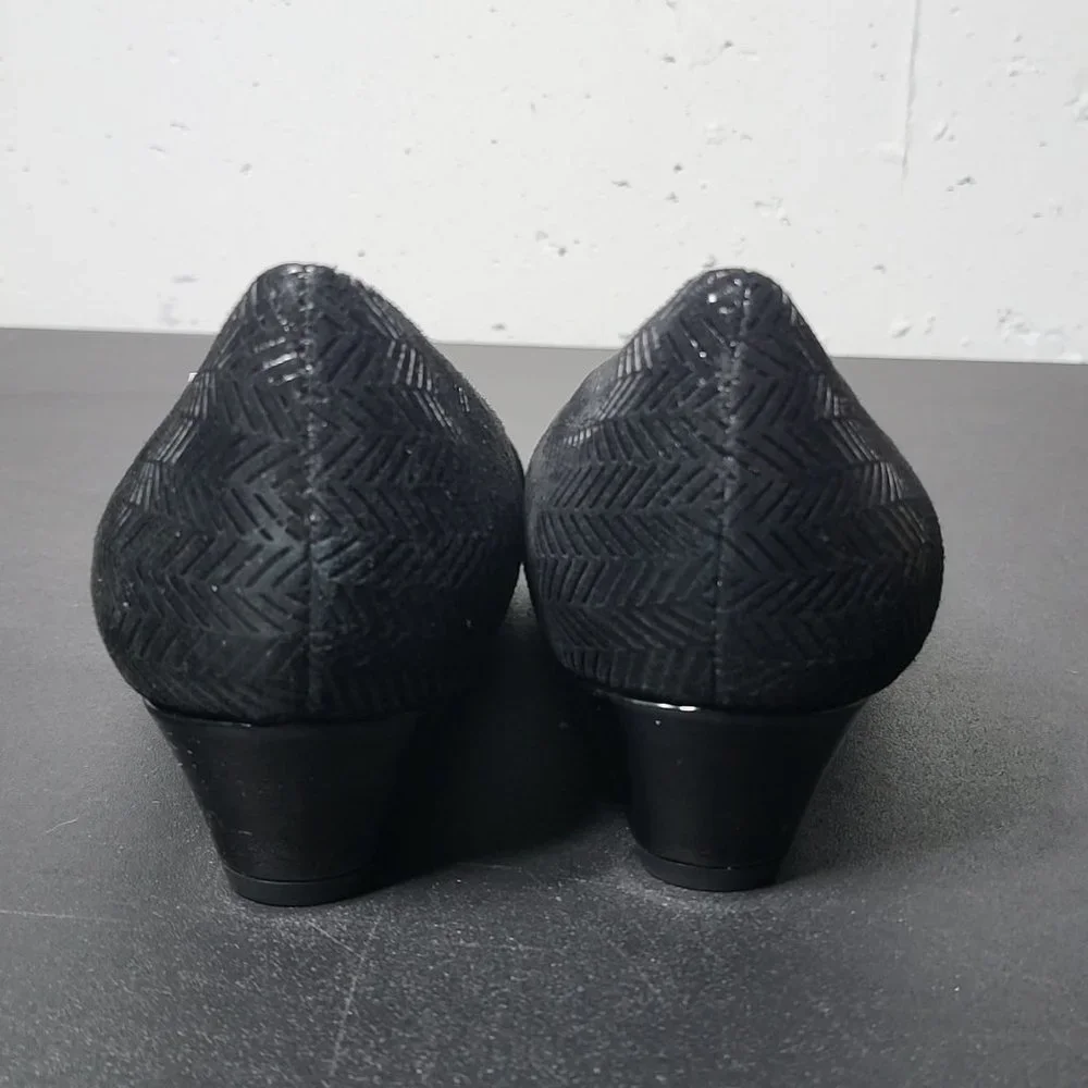 Trotters Womens Lauren‎ Herringbone Slip-On Pump Heels 6.5 New in Box Career